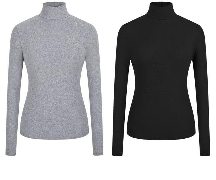 Long-Sleeve Turtleneck Fleece-Lined Slim Fit Tee Product Image