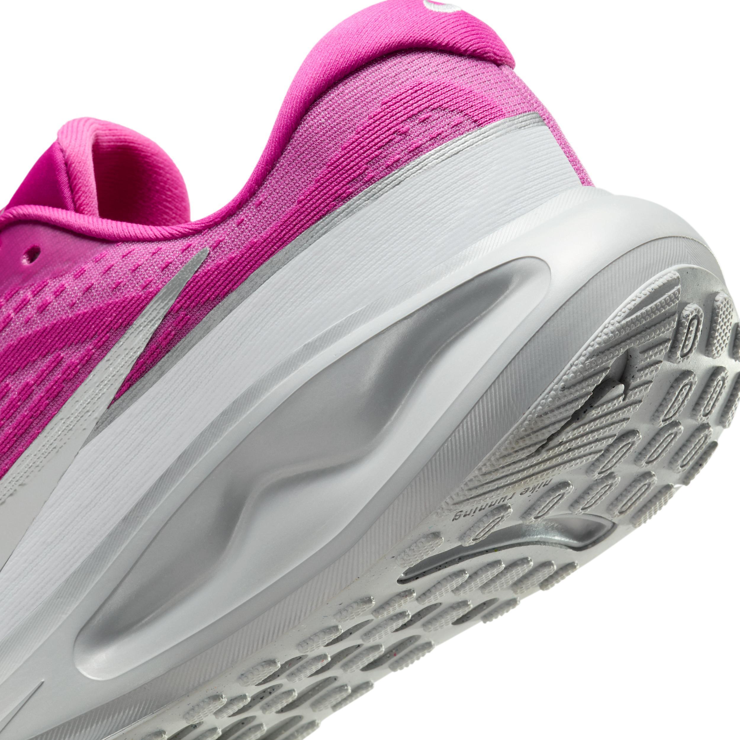 Nike Women's Journey Run PRM Road Running Shoes Product Image