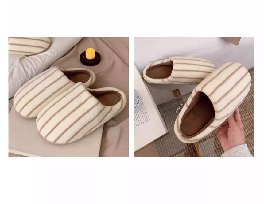 Striped Slippers Product Image