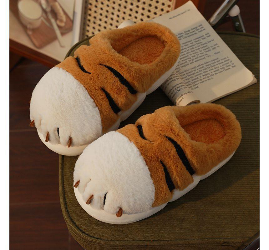 Tiger Paw Chenille Fleece-Lined Home Slippers Product Image