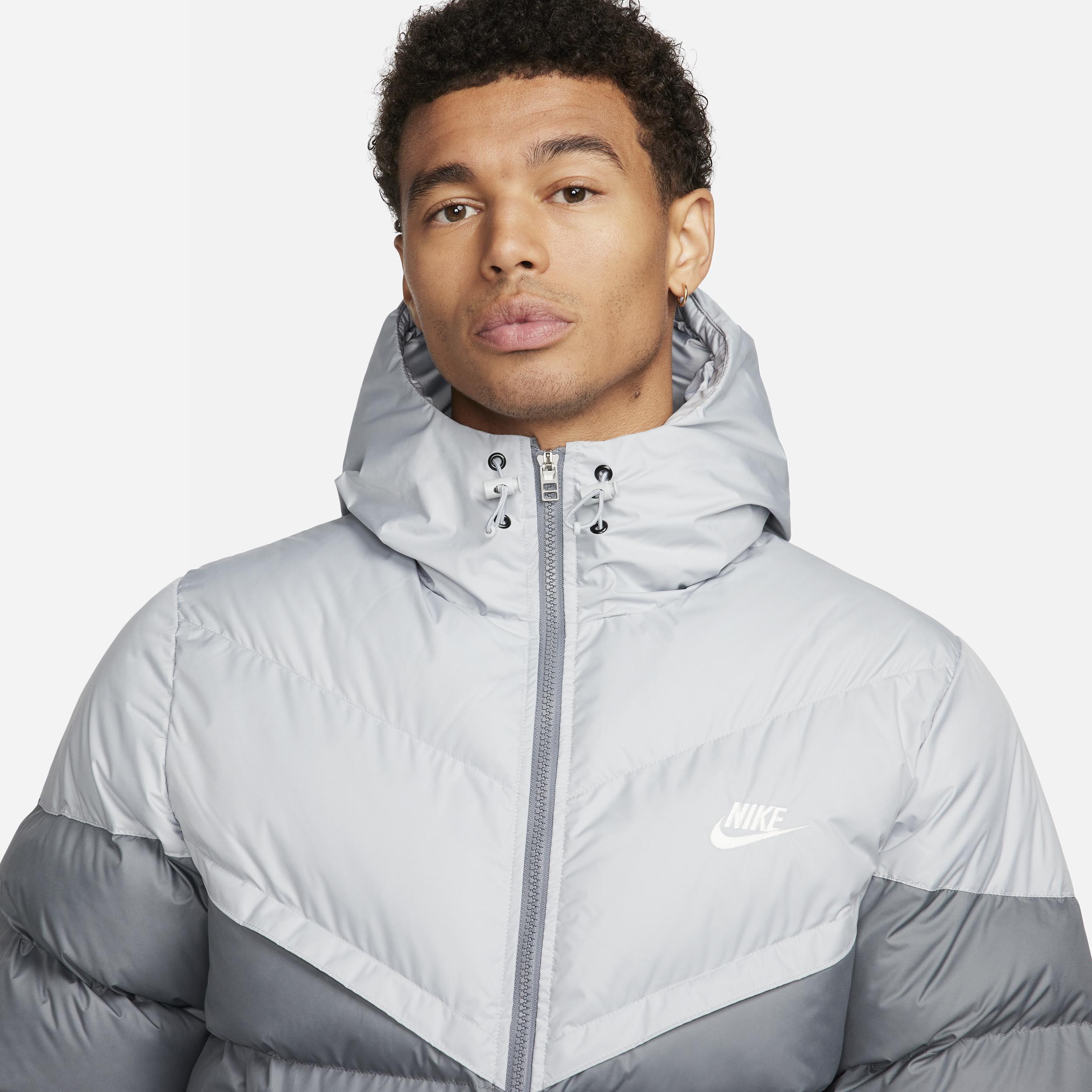 Nike Men's Windrunner PrimaLoft® Storm-FIT Hooded Puffer Jacket Product Image