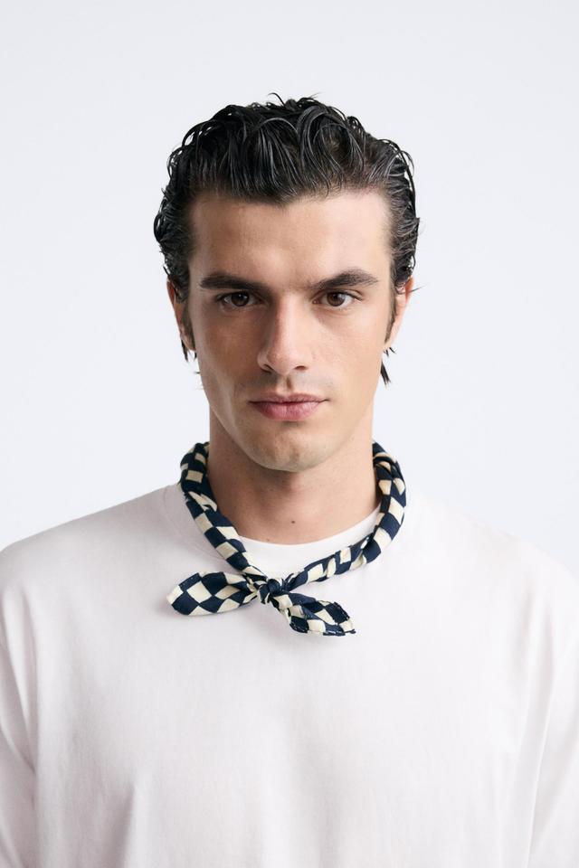 CHECKERED 100% SILK BANDANA Product Image