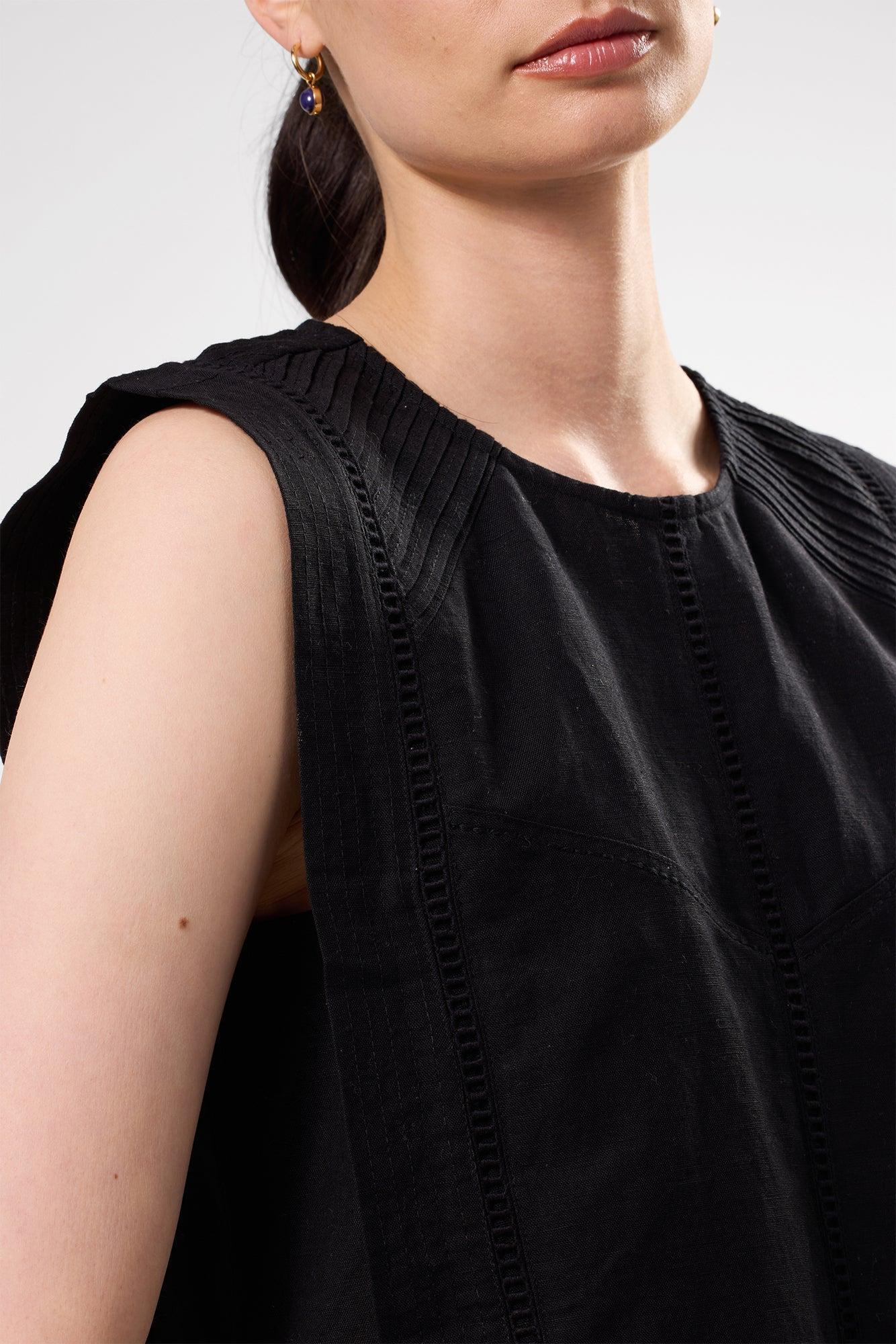 Detailed Cotton Linen Tank Top - Black Product Image