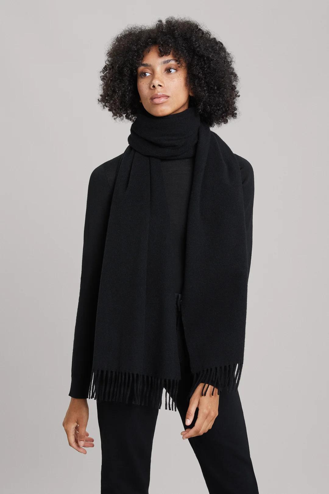 The Oversized Cashmere Wool Scarf Product Image