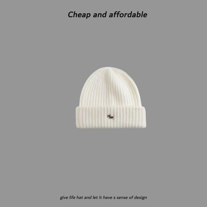 Dog Embroidery Beanie Product Image