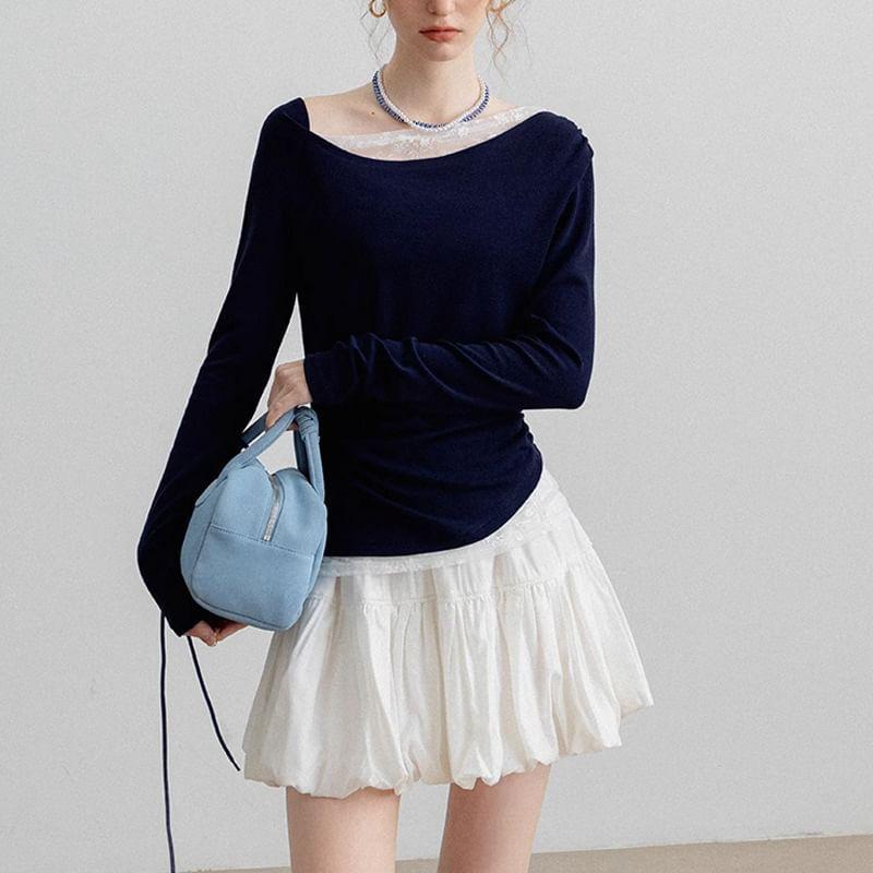 Long-Sleeve Asymmetrical Neck Mock Two-Piece Lace Panel Slim Fit T-Shirt Product Image