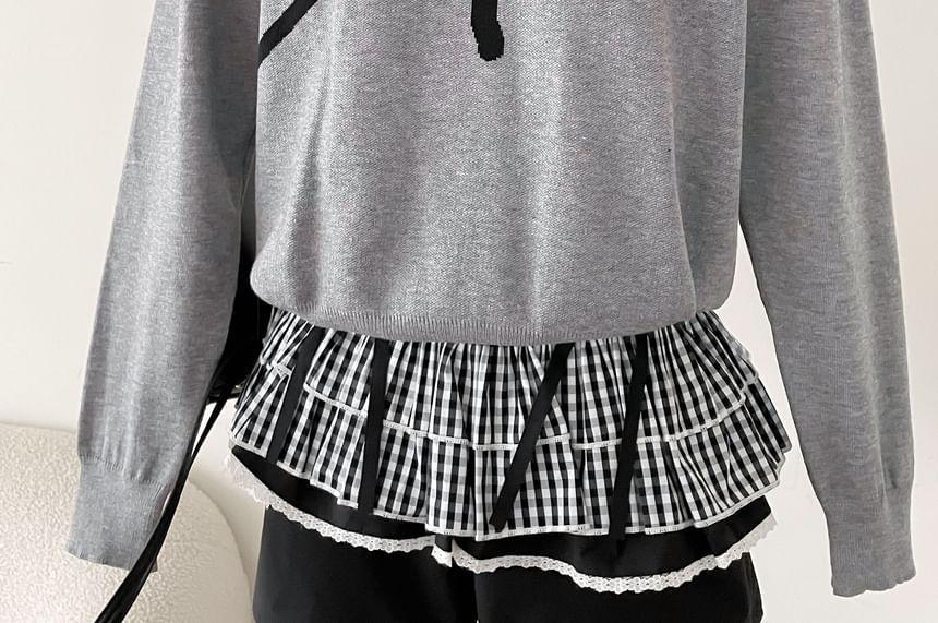 Round Neck Bow Print Sweater Product Image