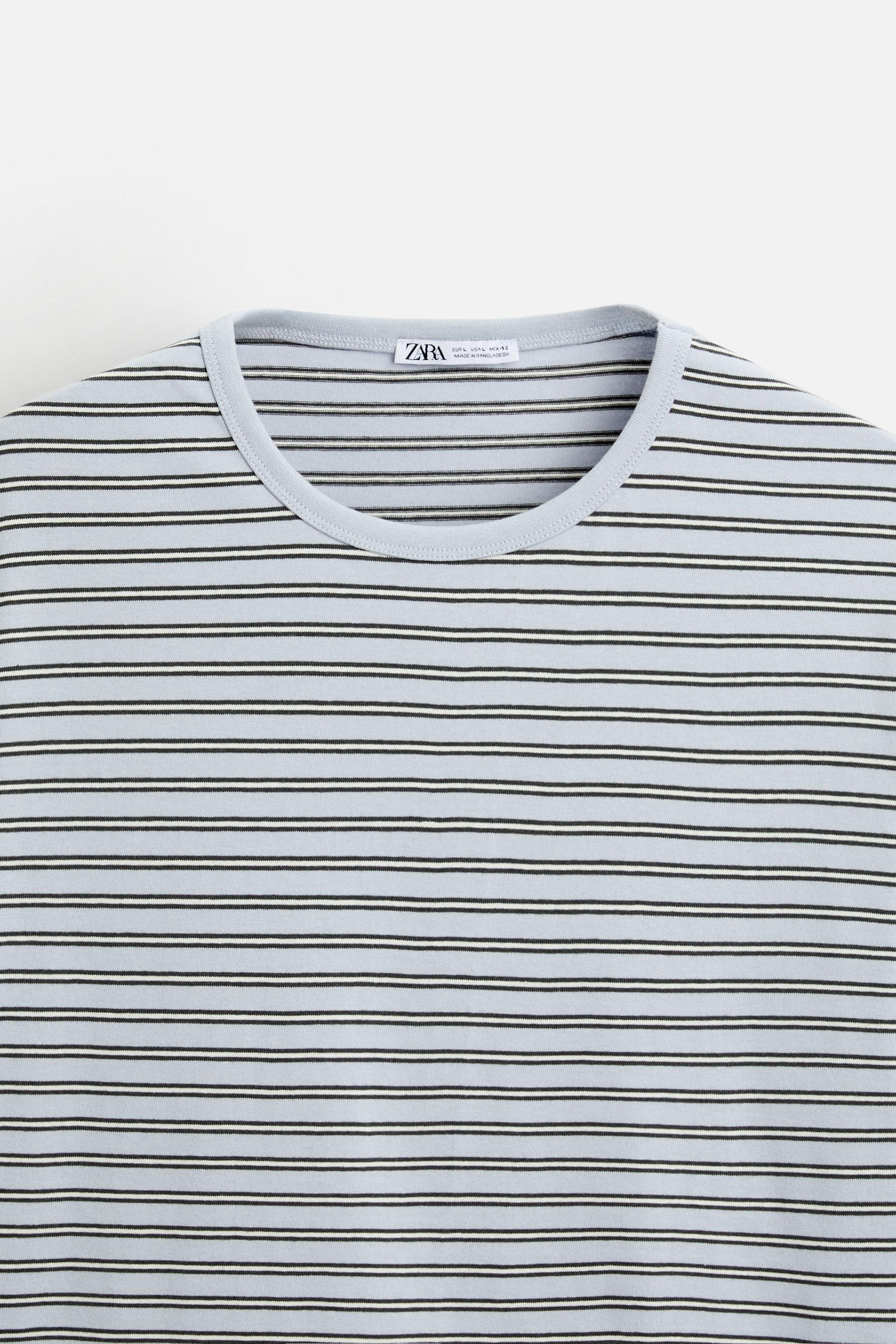 CONTRAST STRIPE T-SHIRT Product Image