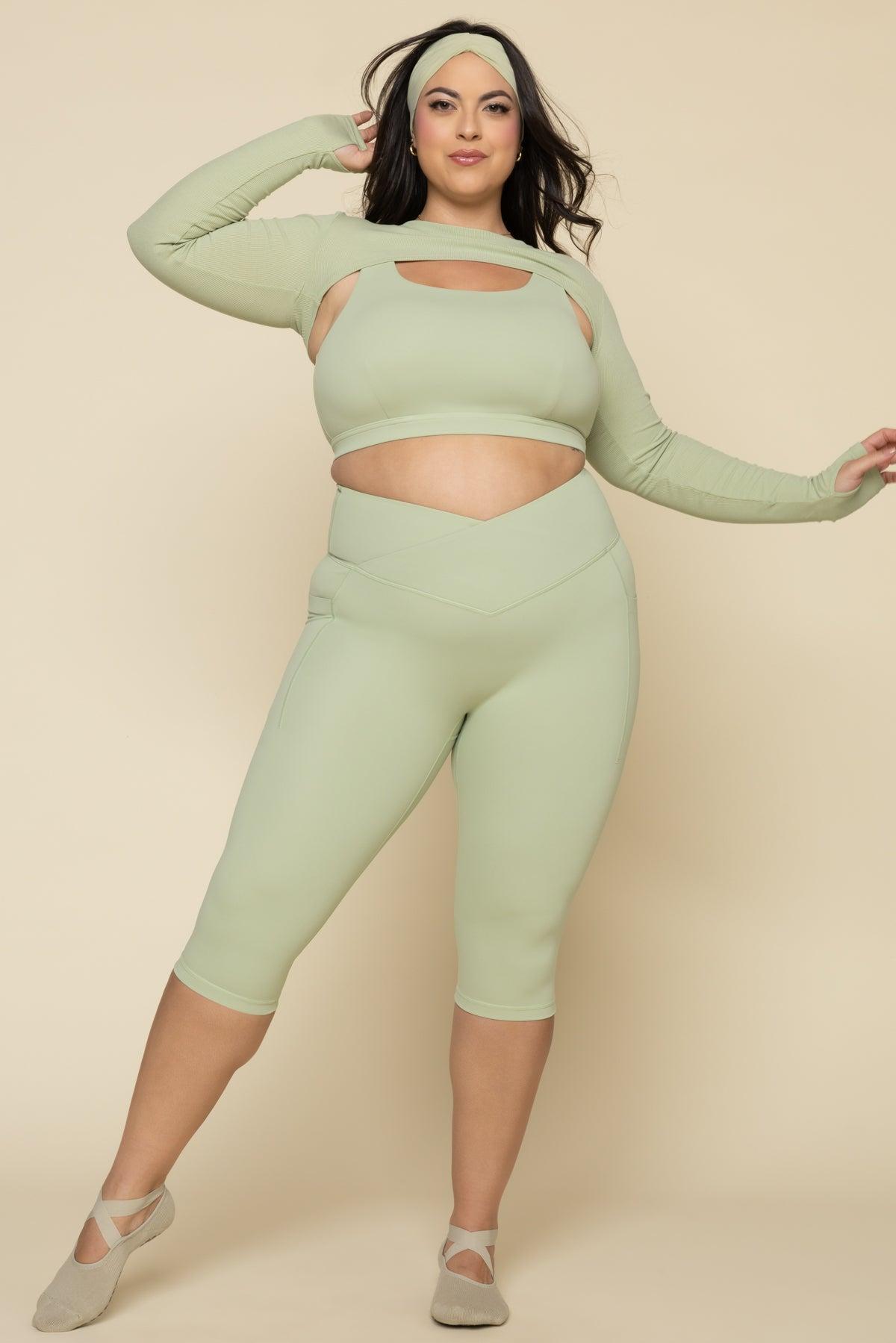 Relevé Ribbed Shrug - Pistachio Product Image