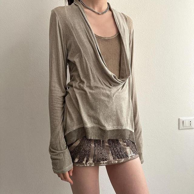 Mock Two Pieces Long Sleeve Cowl Neck Top Product Image