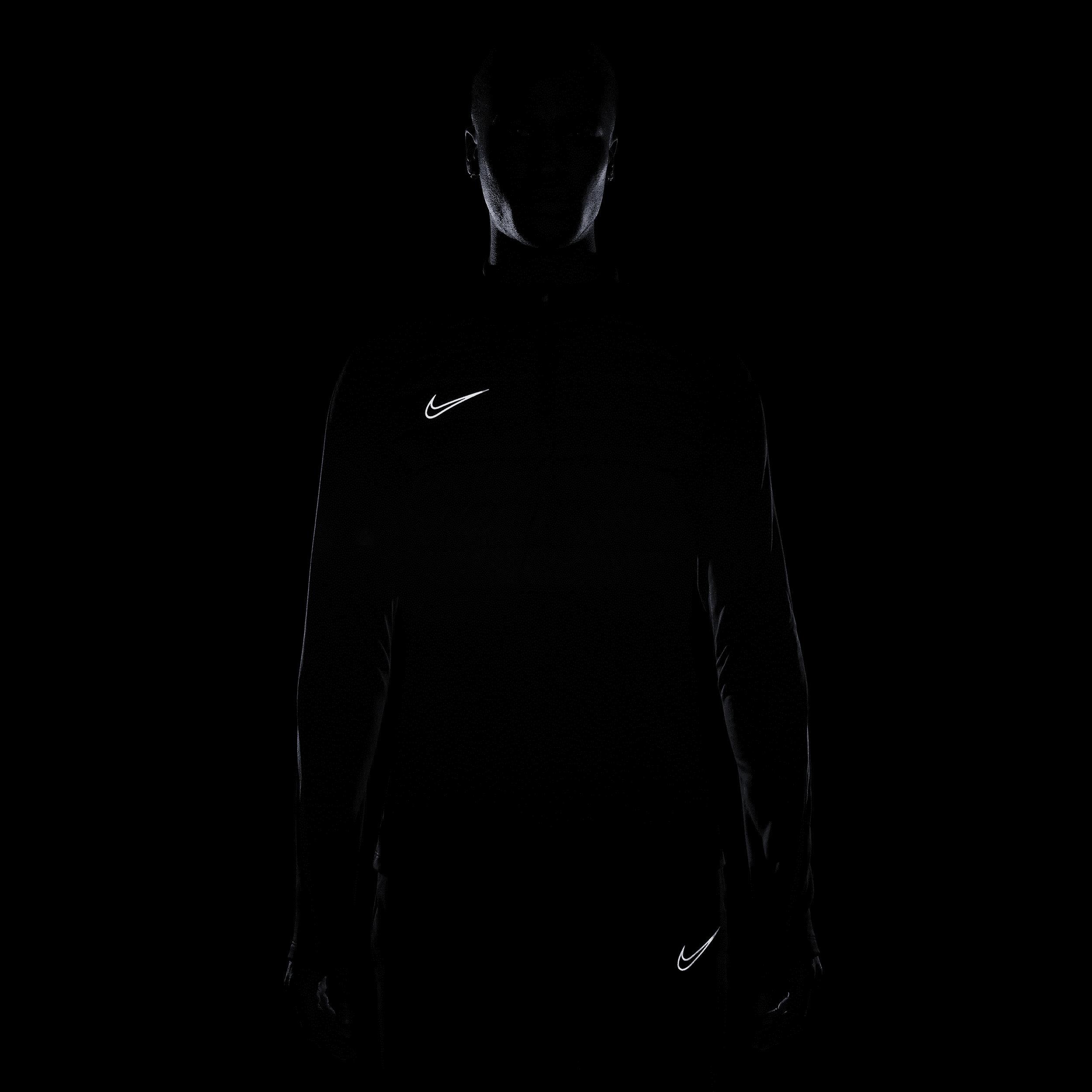 Nike Academy Winter Warrior Men's Therma-FIT 1/2-Zip Soccer Top Product Image