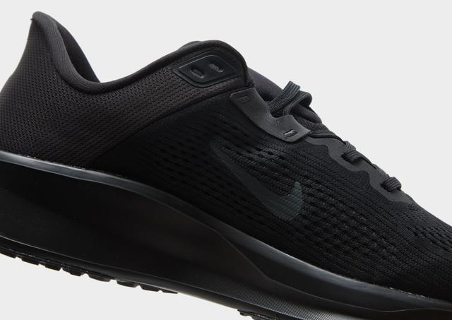 Nike Quest 6 Product Image