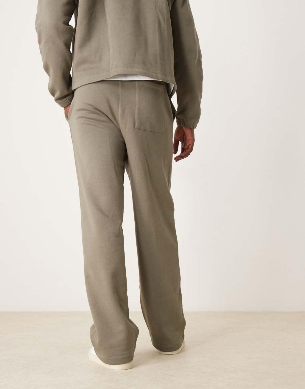 ASOS DESIGN super baggy sweatpants in khaki - part of a set Product Image