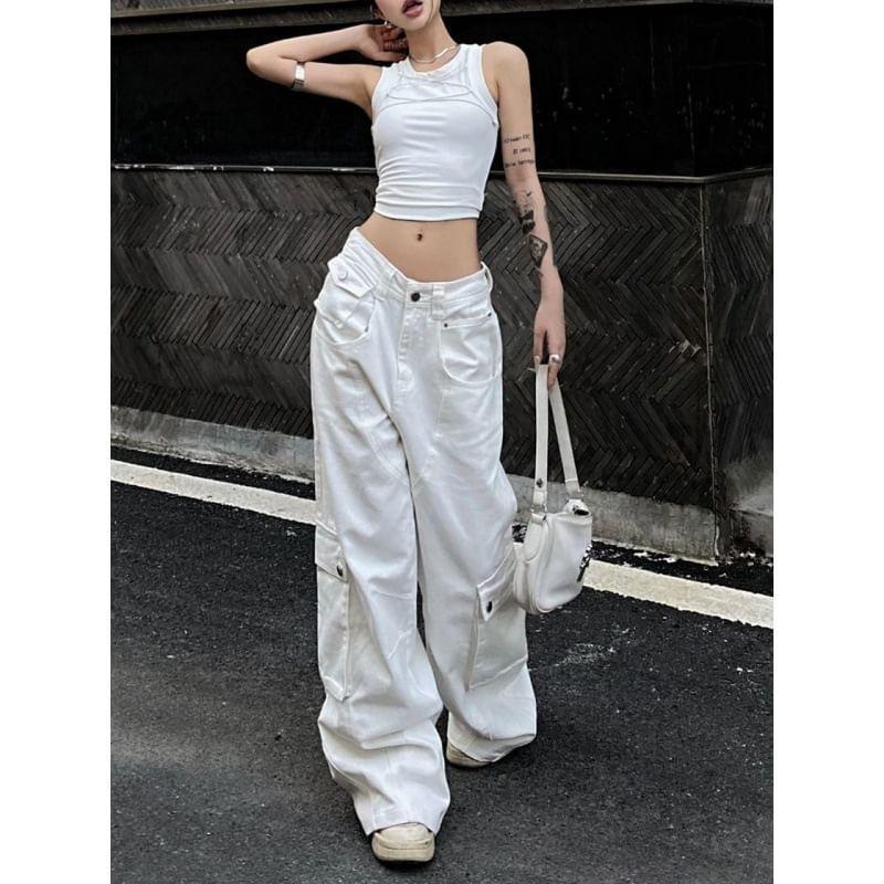 Low Rise Wide Leg Cargo Jeans Product Image