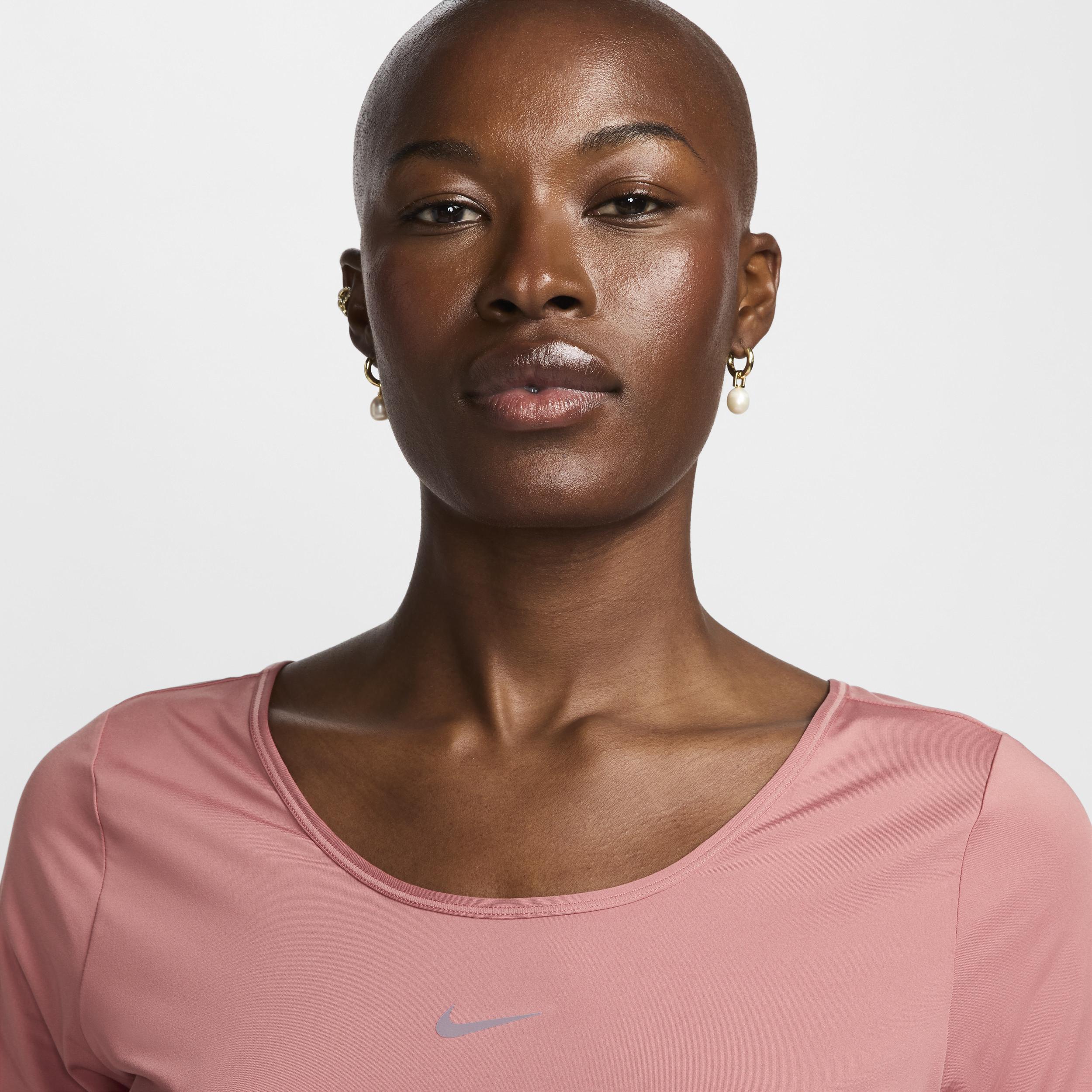 Nike One Classic Women's Dri-FIT Short-Sleeve Cropped Twist Top Product Image