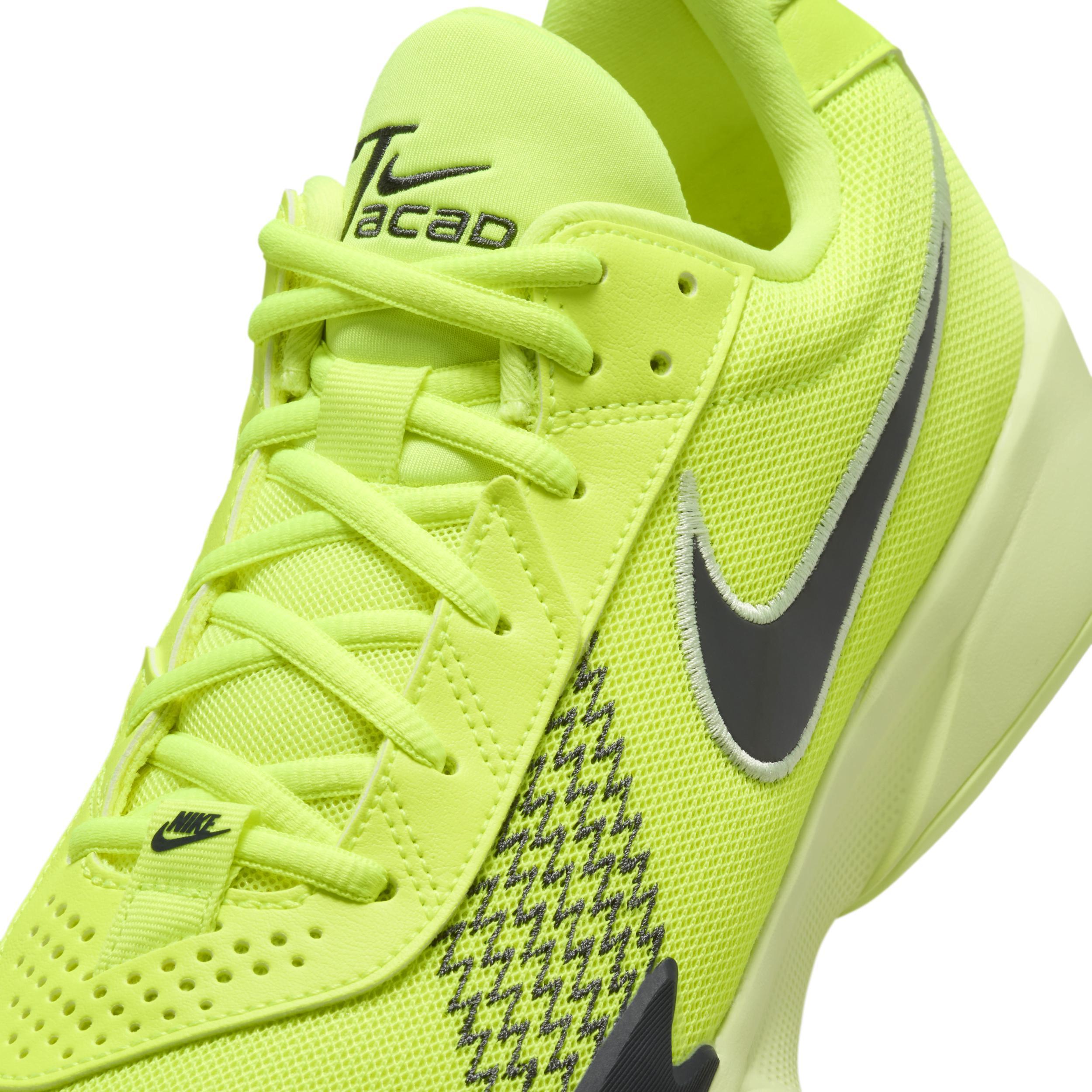 Nike Men's G.T. Cut Academy Basketball Shoes Product Image