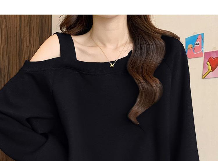 Cold Shoulder Plain Oversized Sweatshirt Product Image