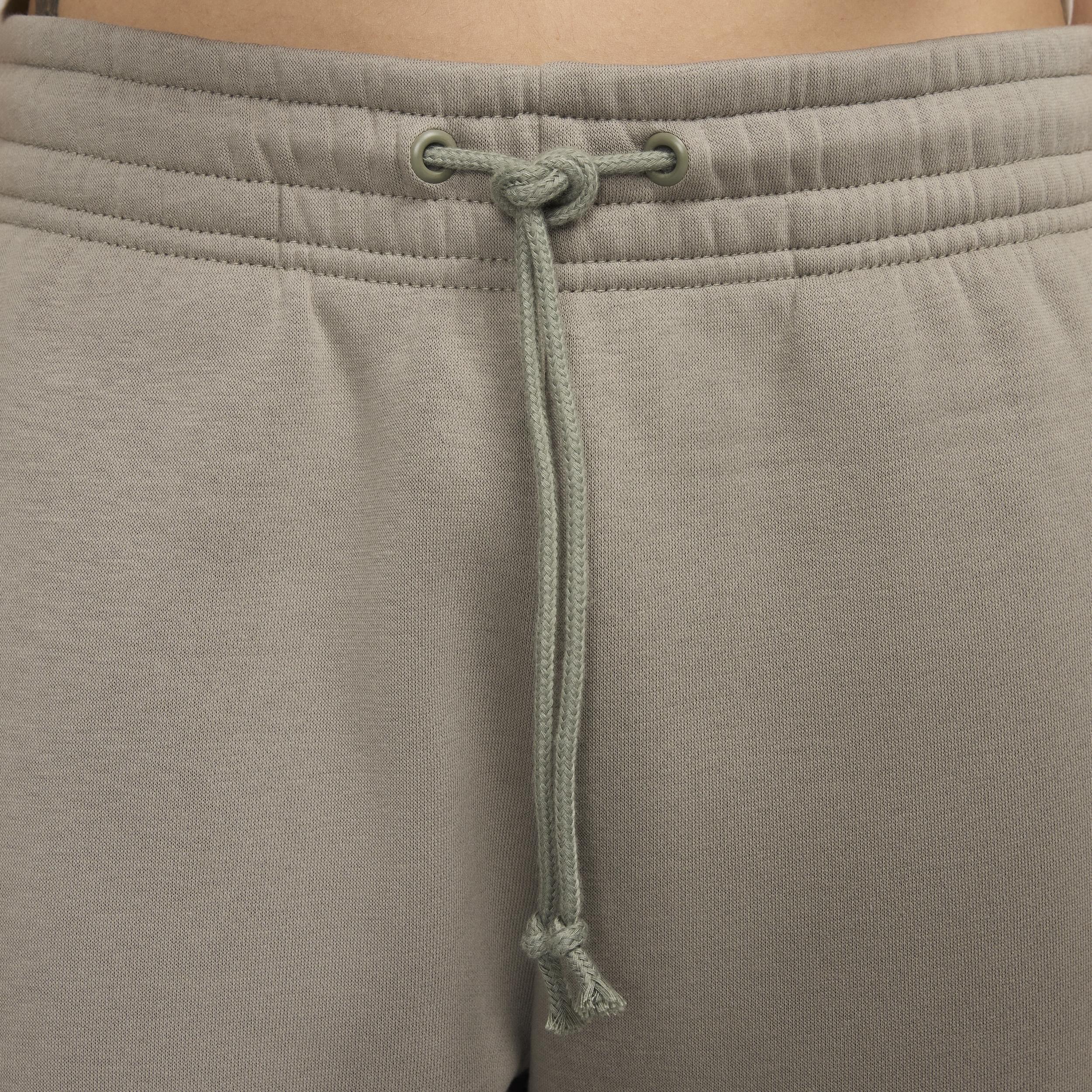 Nike Sportswear Phoenix Fleece Women's Mid-Rise Sweatpants Product Image