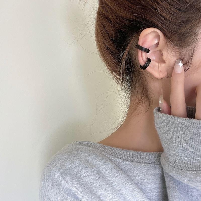 Alloy Ear Cuff Product Image