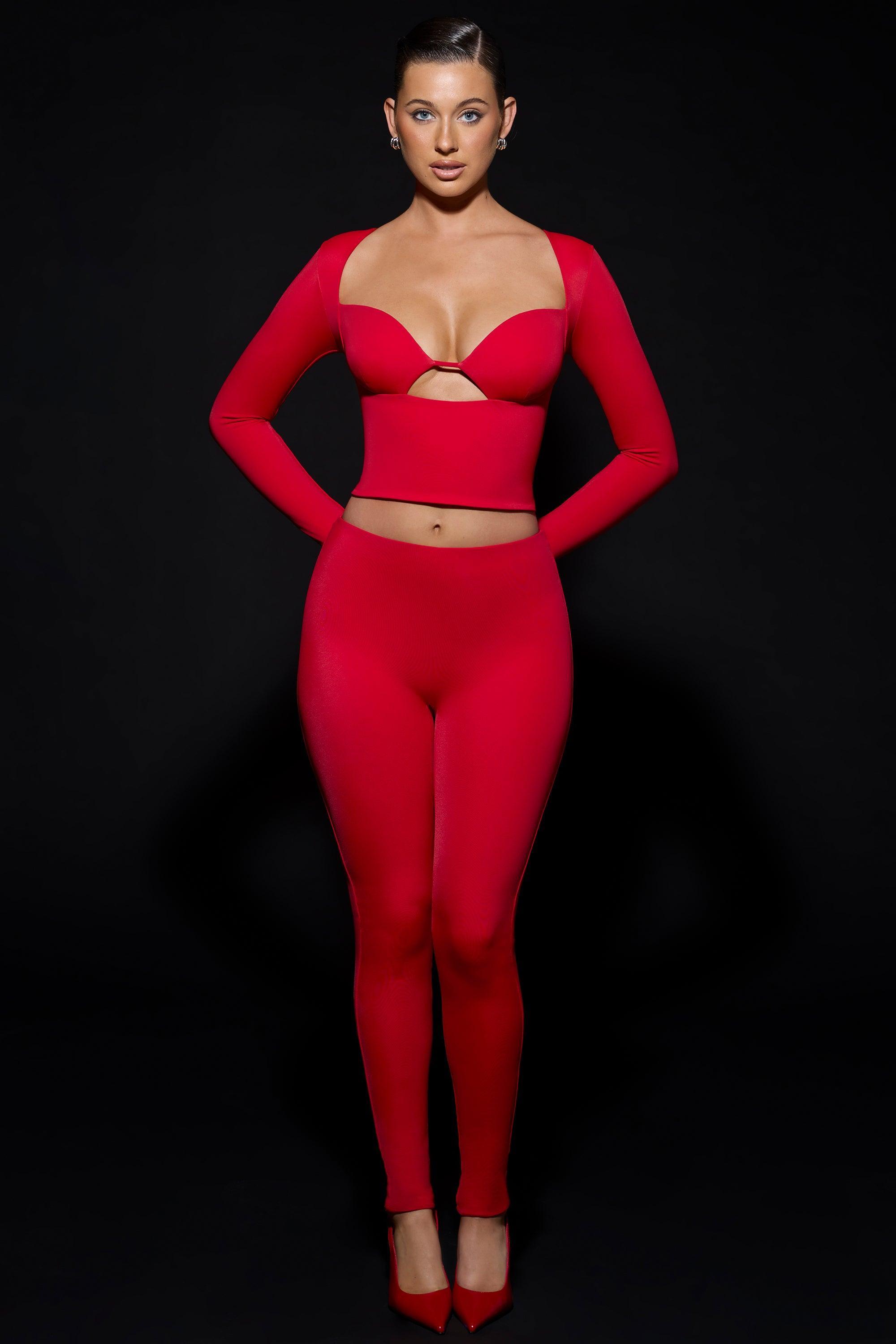 V-Back Mid-Rise Leggings in Fire Red Product Image