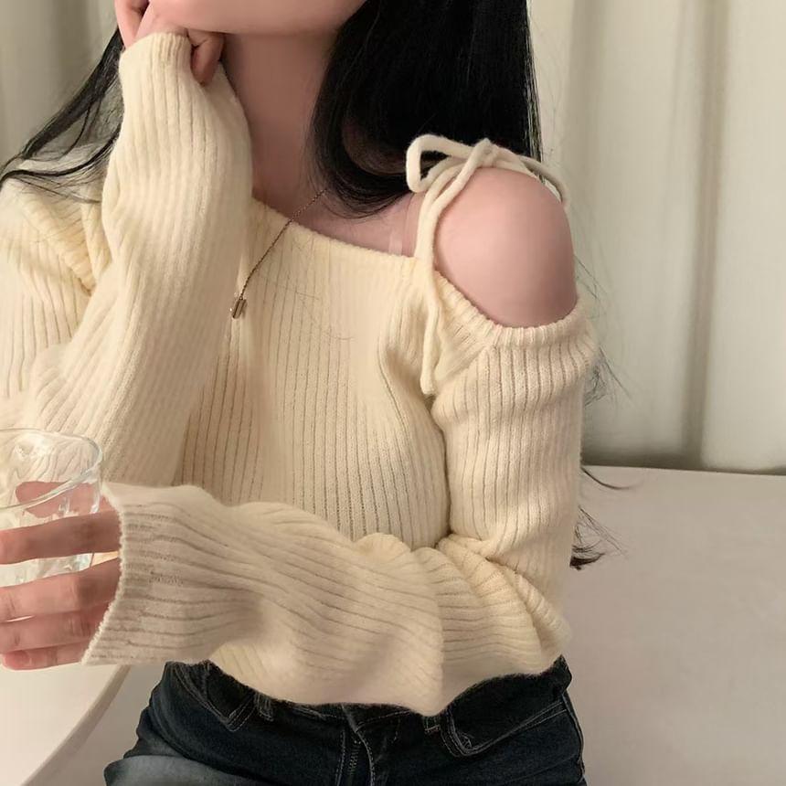 Cold-Shoulder Plain Ribbed Sweater Product Image