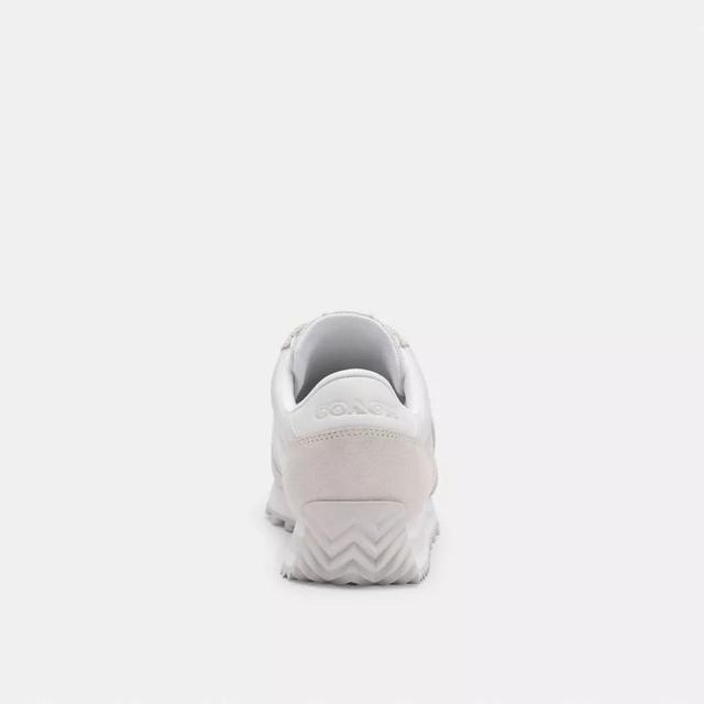 Runner Sneaker Product Image