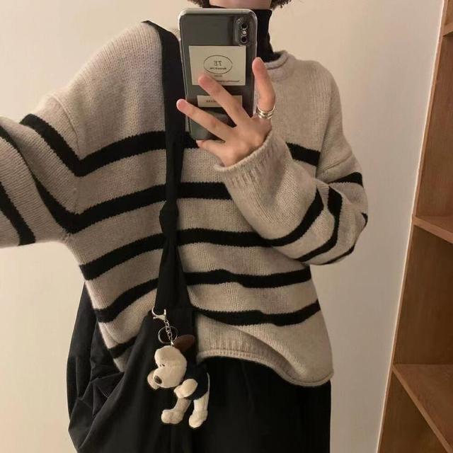 Crew Neck Striped Sweater Product Image