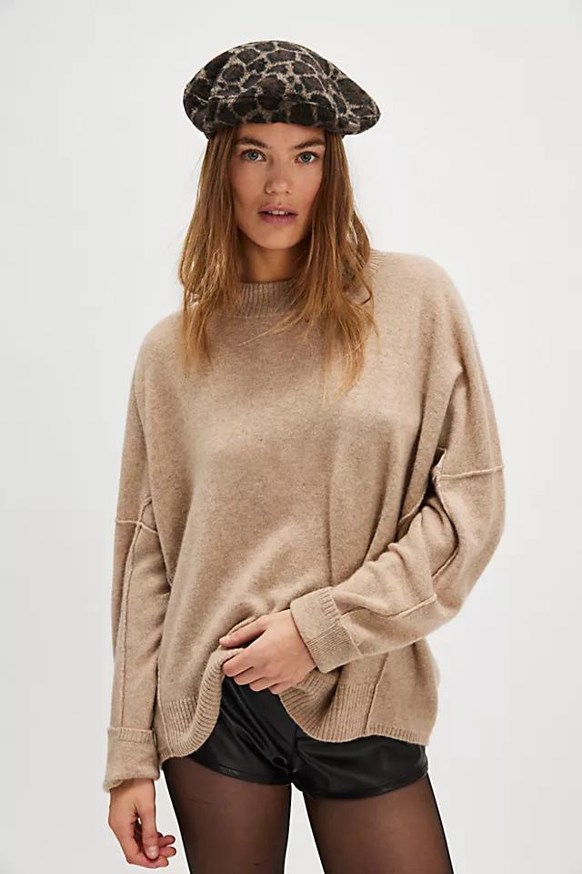 Mila Cashmere Pullover Product Image