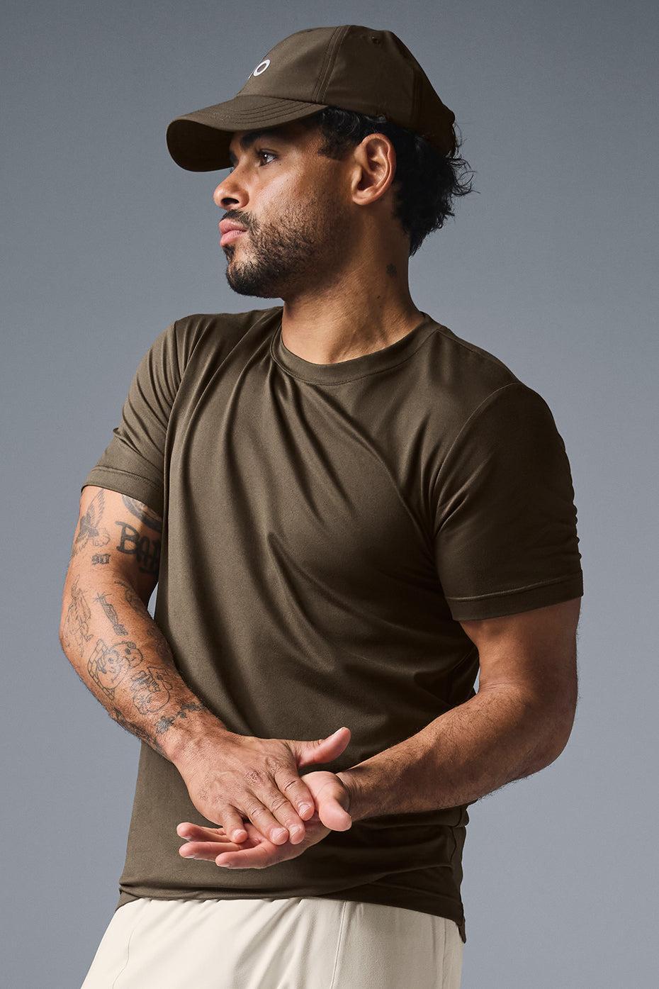 Conquer Reform Crewneck Short Sleeve - Espresso Male Product Image