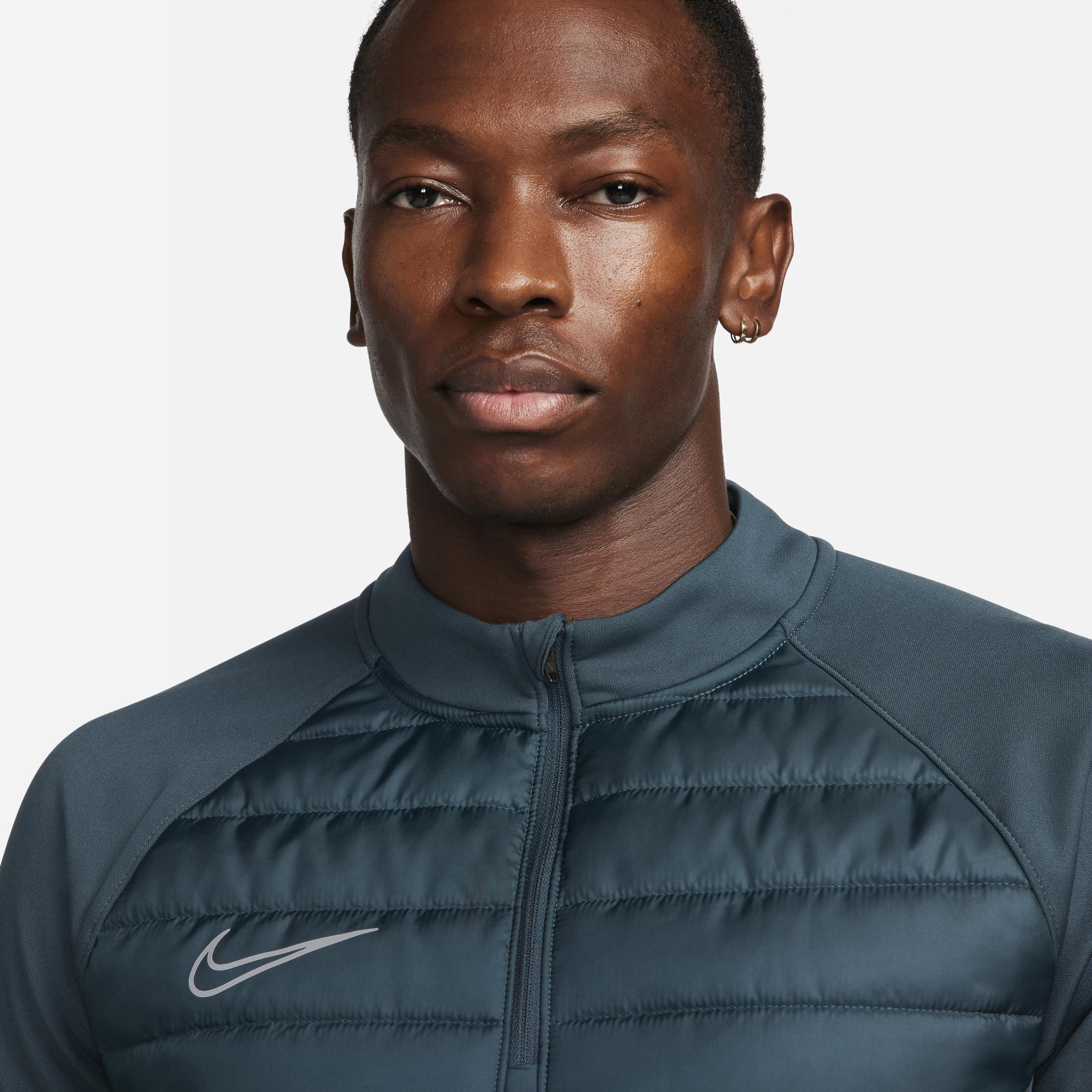 Nike Men's Academy Winter Warrior Therma-FIT 1/2-Zip Soccer Top Product Image