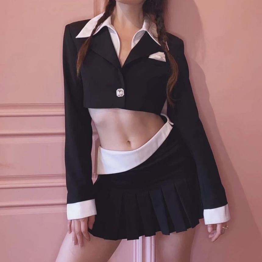 Set: Mock Two-Piece Two-Tone One-Buttoned Crop Blazer + Low Rise Pleated Mini A-Line Skirt Product Image