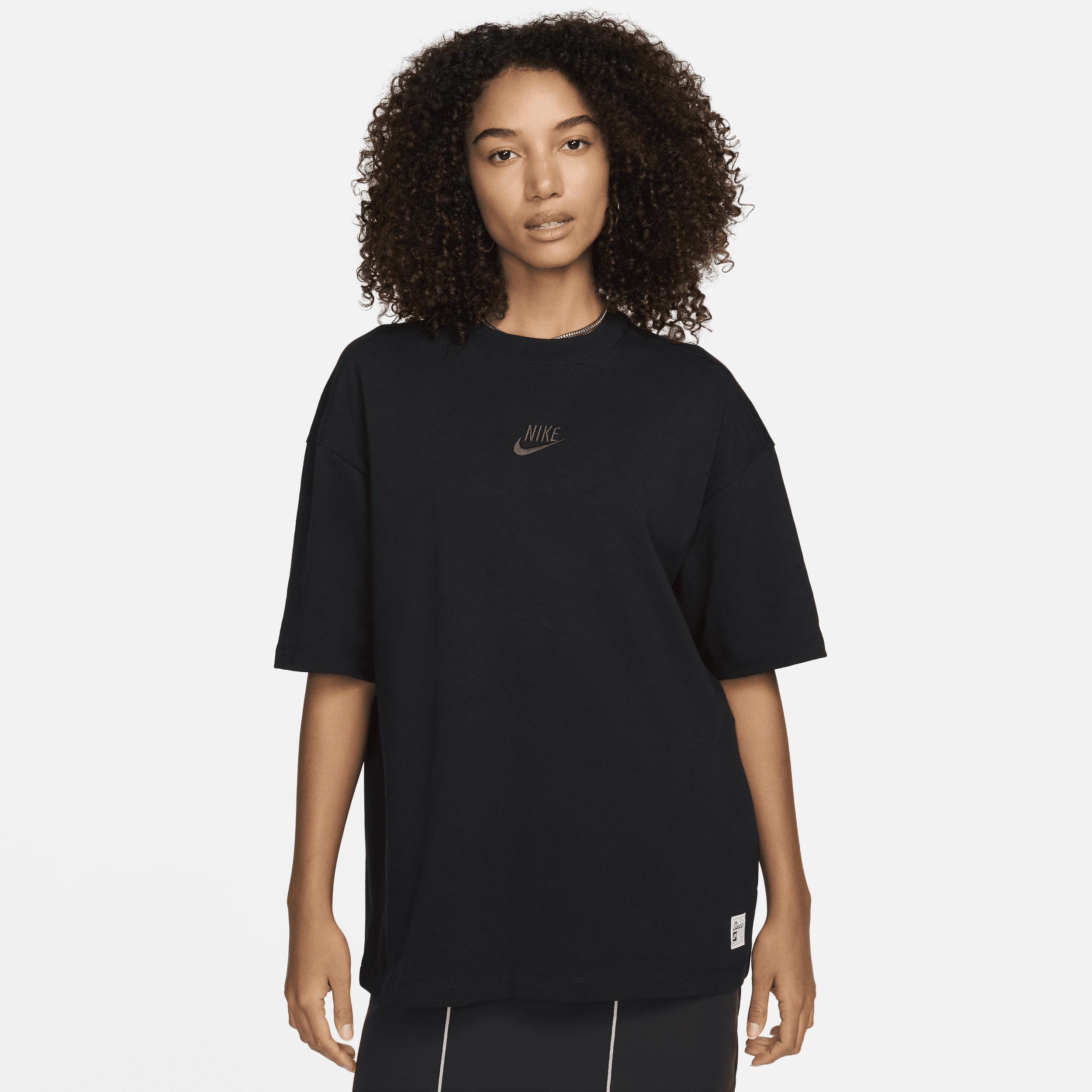 Women's Nike Sportswear Oversized T-Shirt Product Image