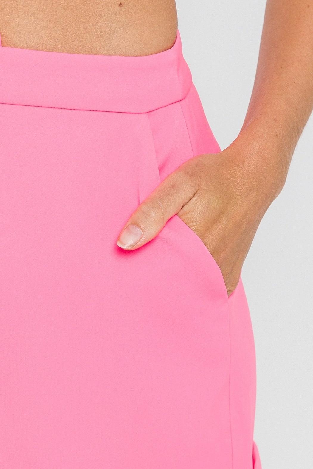 Tailored Basic Shorts Product Image