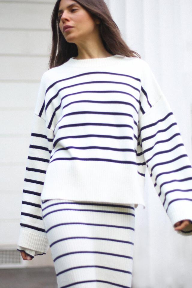 Striped Oversized Knitted Sweater Product Image