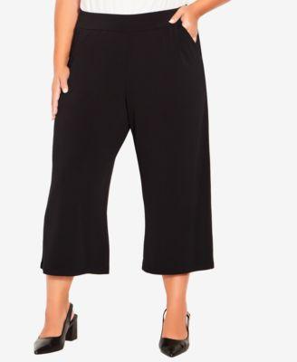 Plus Size Sutton Cropped Pant Product Image