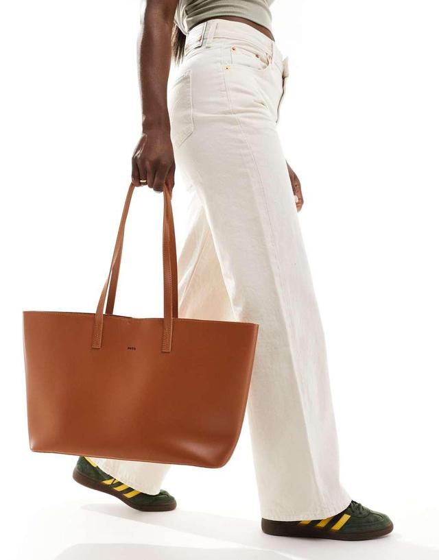 PASQ large tote bag with inside pouch in tan  Product Image