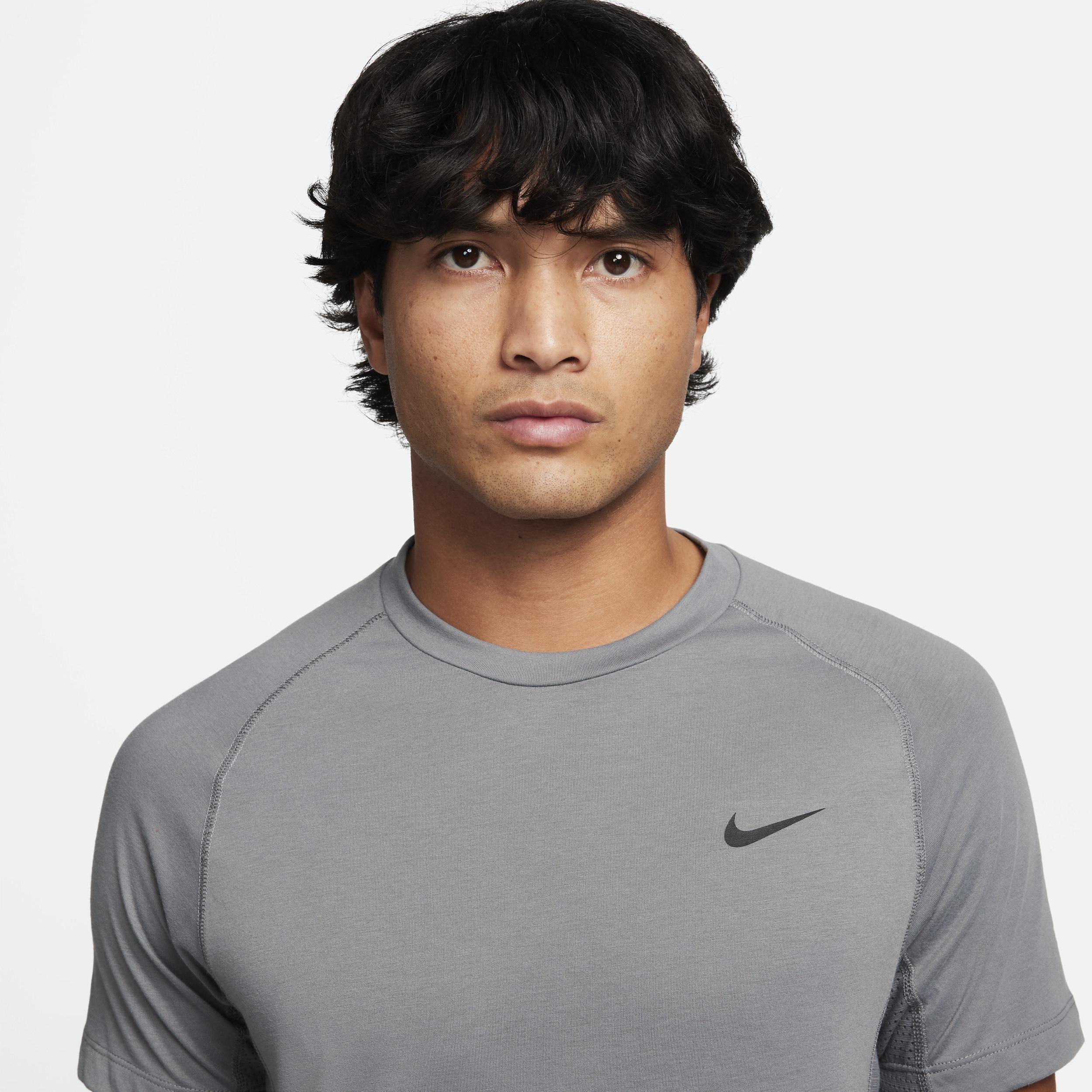 Nike Men's Flex Rep Dri-FIT Short-Sleeve Fitness Top Product Image