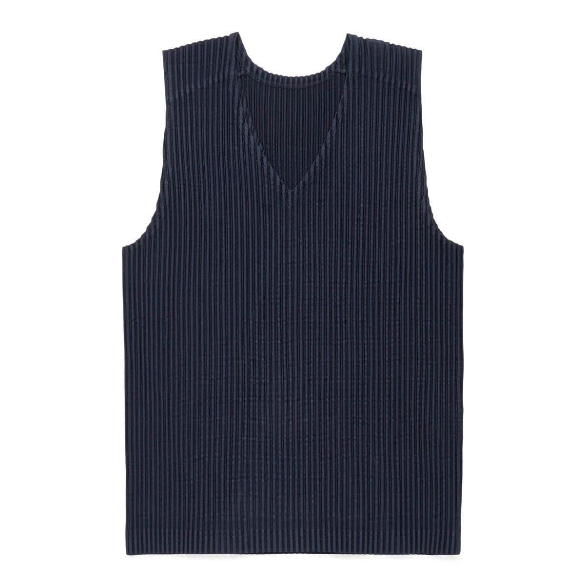 BASICS VEST Male Product Image