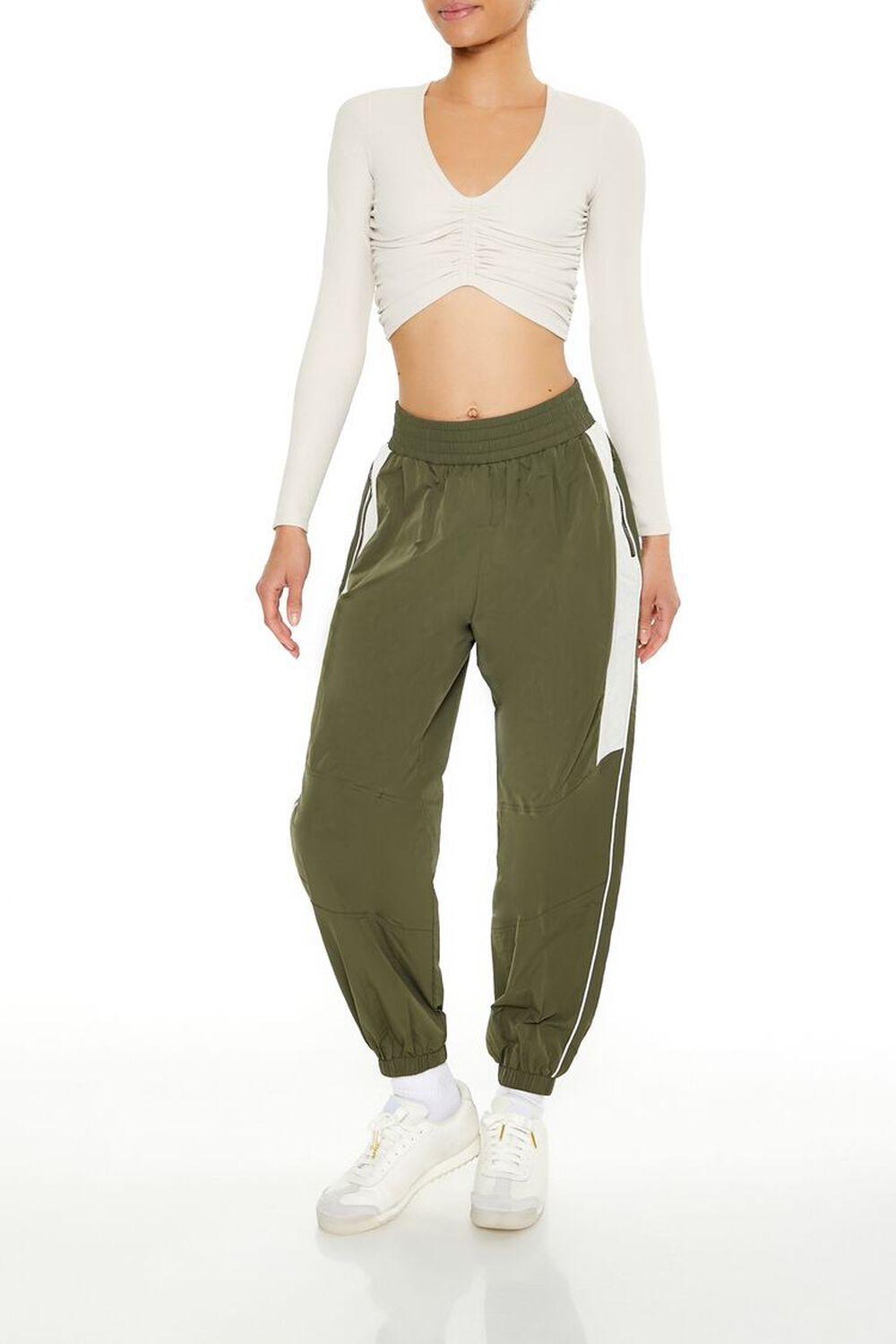 Active Ruched Crop Top | Forever 21 Product Image