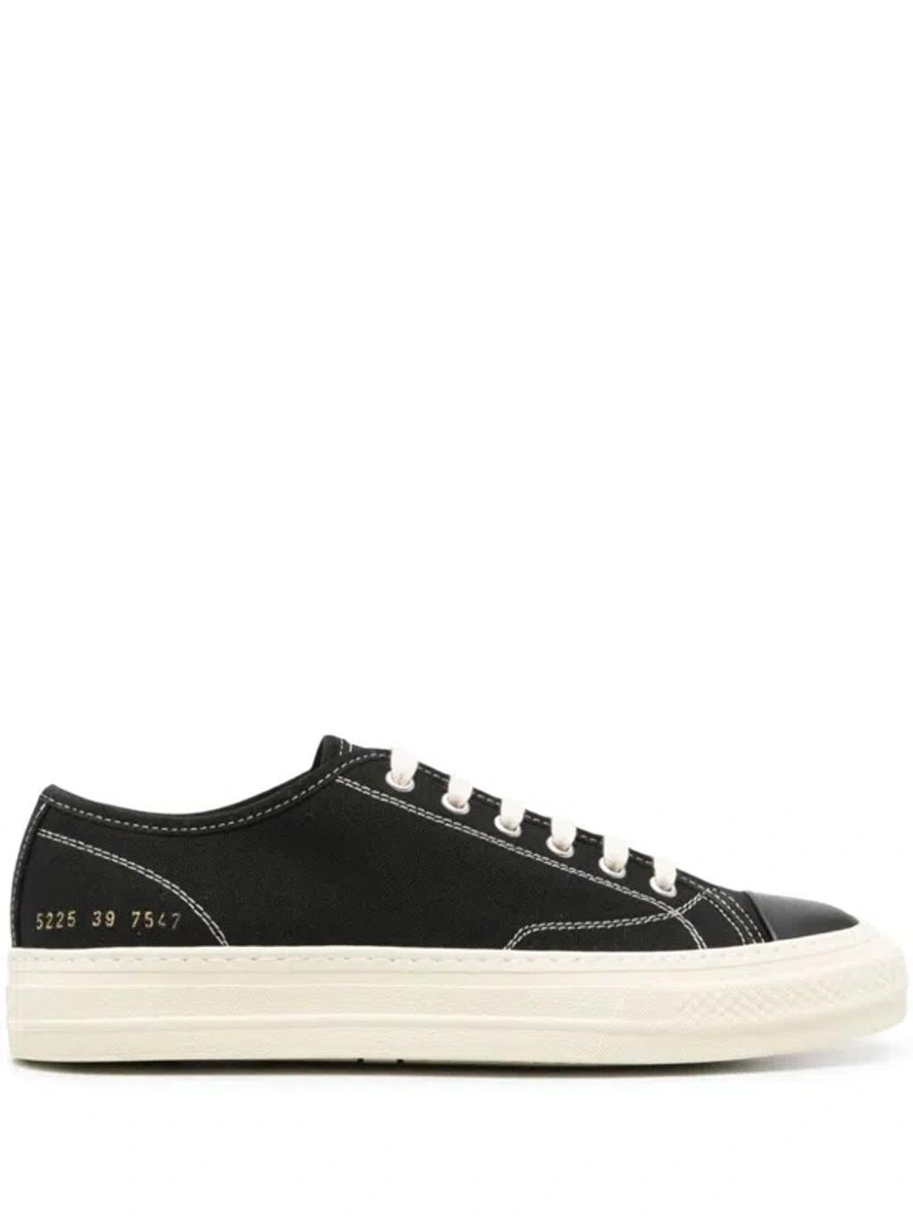 COMMON PROJECTS Sneakers In Black Product Image