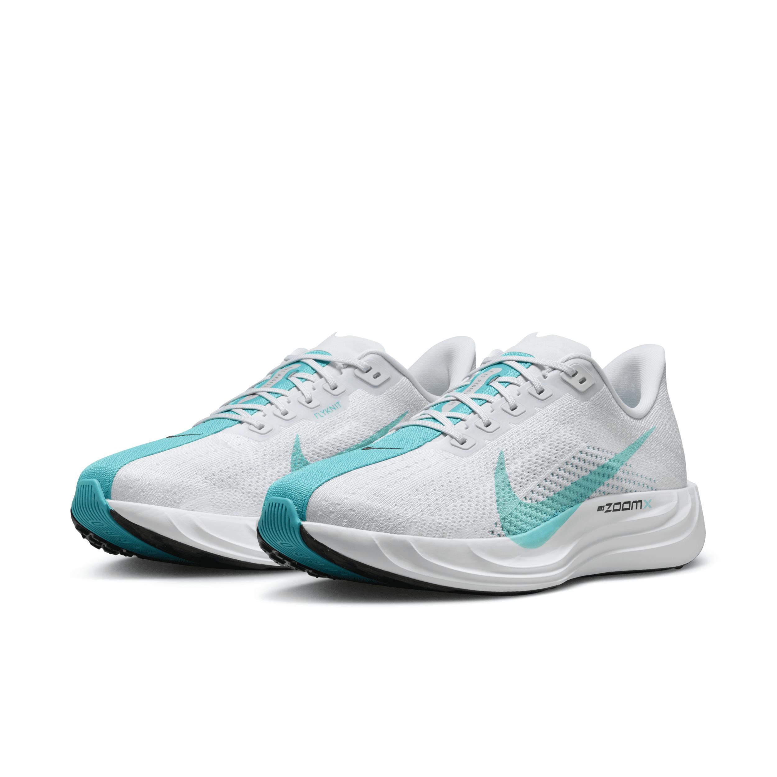 Nike Men's Pegasus Plus Road Running Shoes Product Image