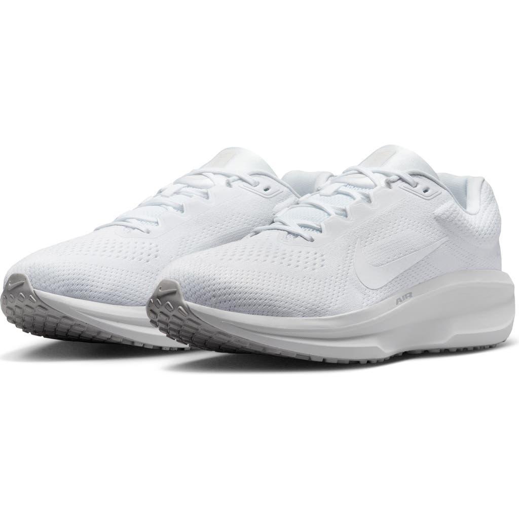 NIKE Air Winflo 11 Running Shoe In White/white/pure Platinum Product Image