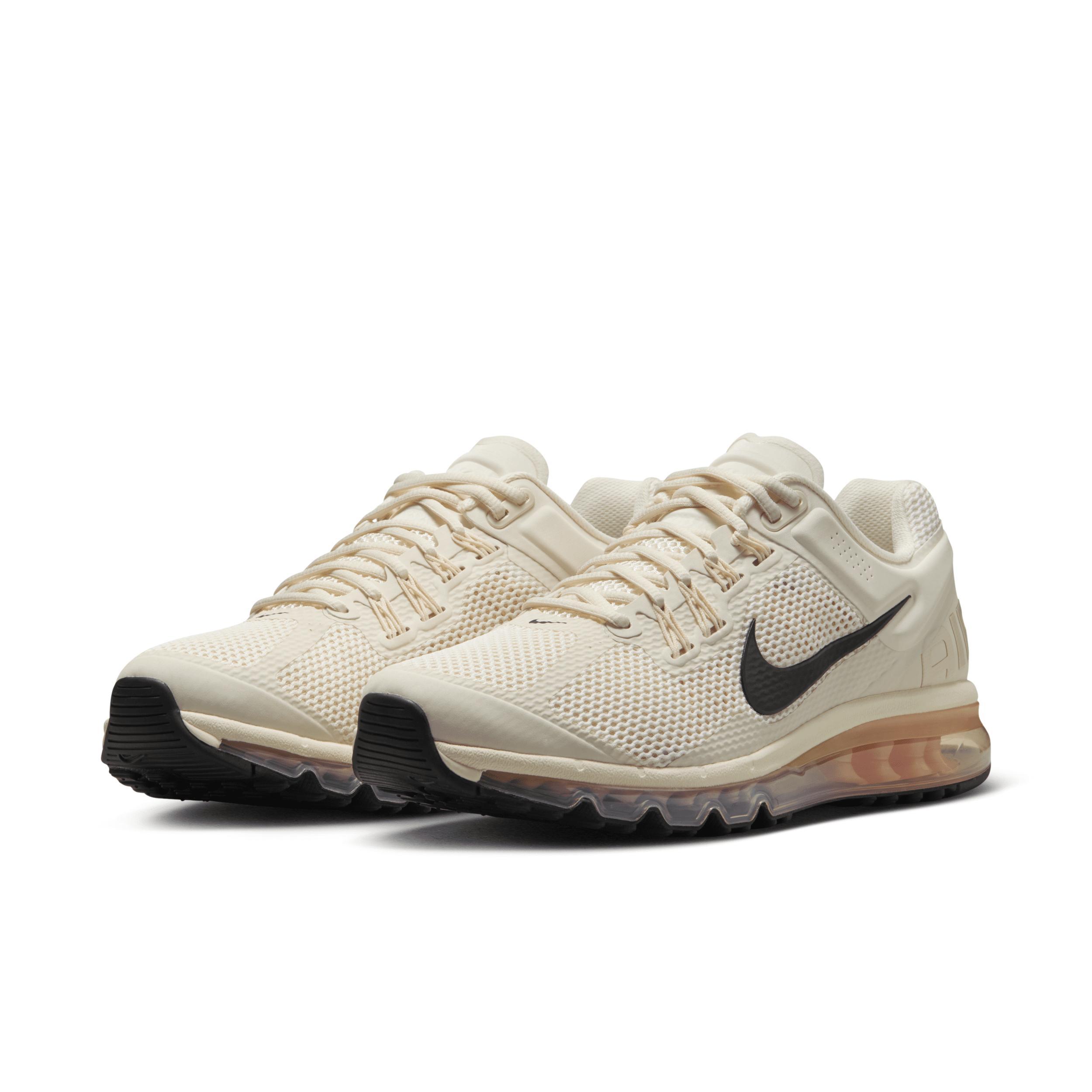 Nike Men's Air Max 2013 Shoes Product Image