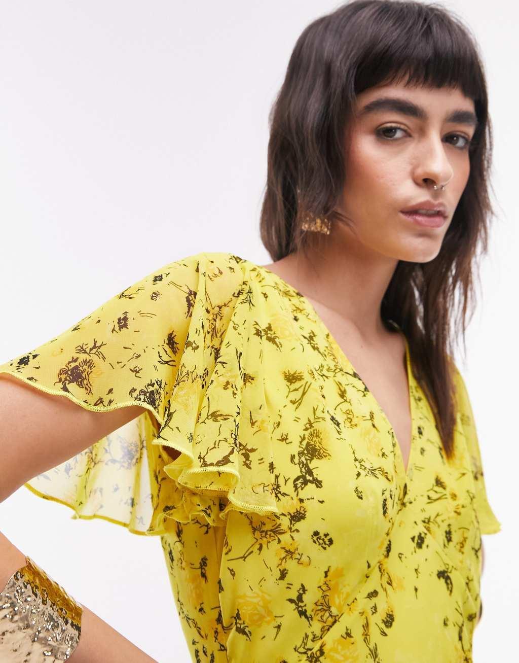  Topshop occasion flutter sleeve maxi dress with back detail in yellow print Product Image