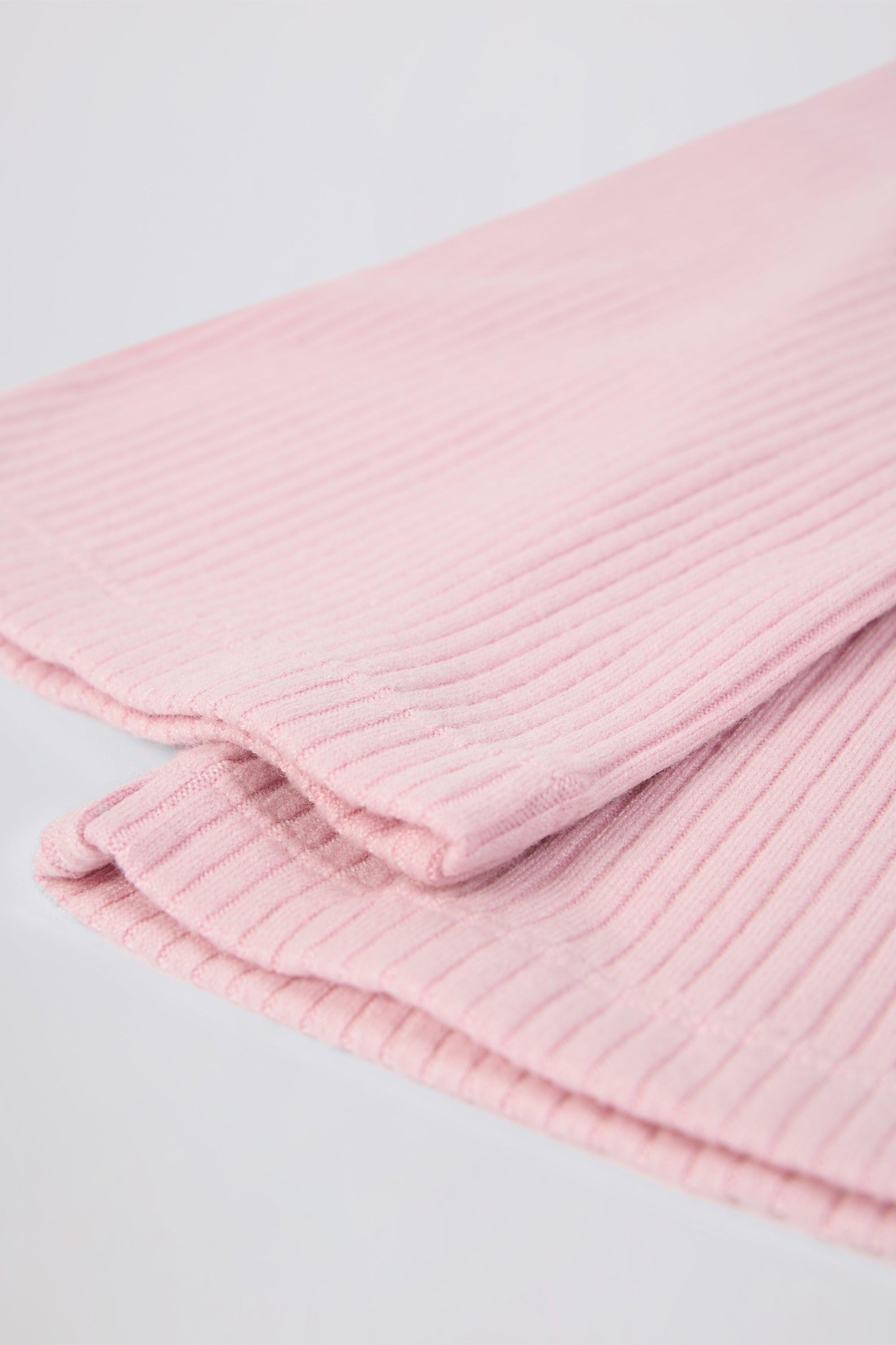 Leg Warmers in Soft Pink Product Image