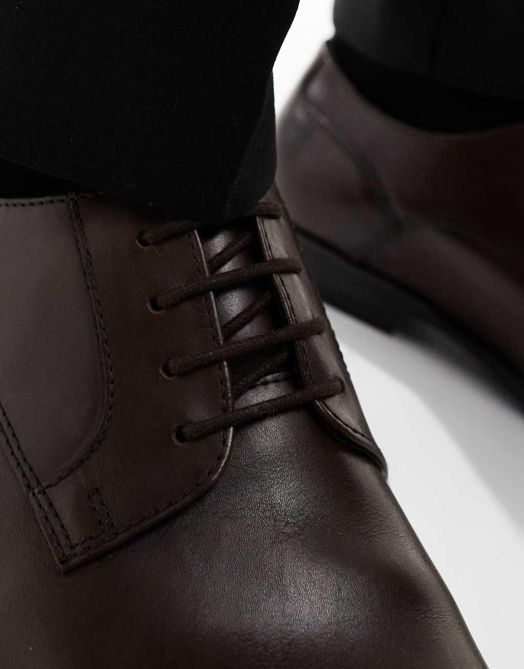 ASOS DESIGN lace up shoes in brown leather Product Image