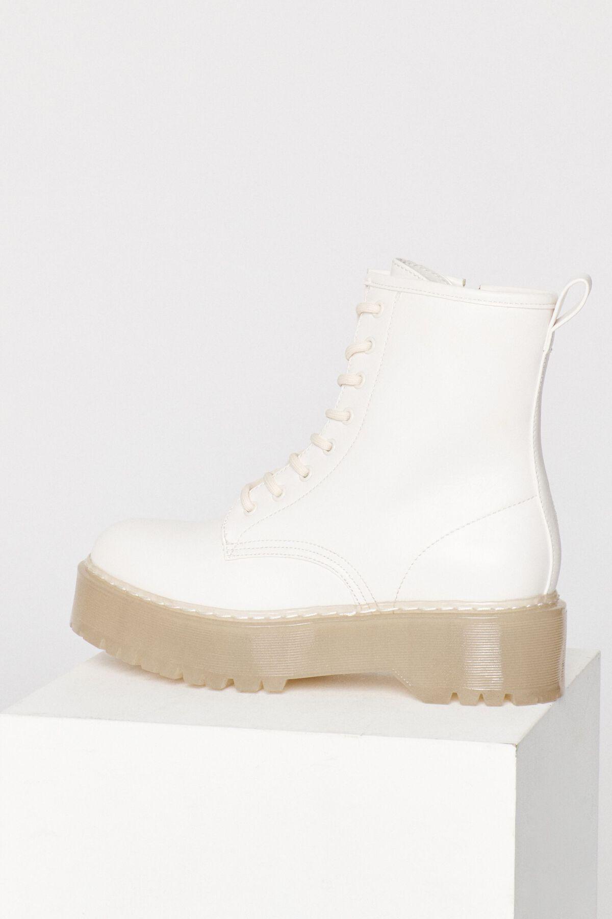 STEVE MADDEN Betty Boots Product Image