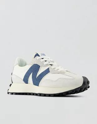 New Balance 327 Sneaker Product Image