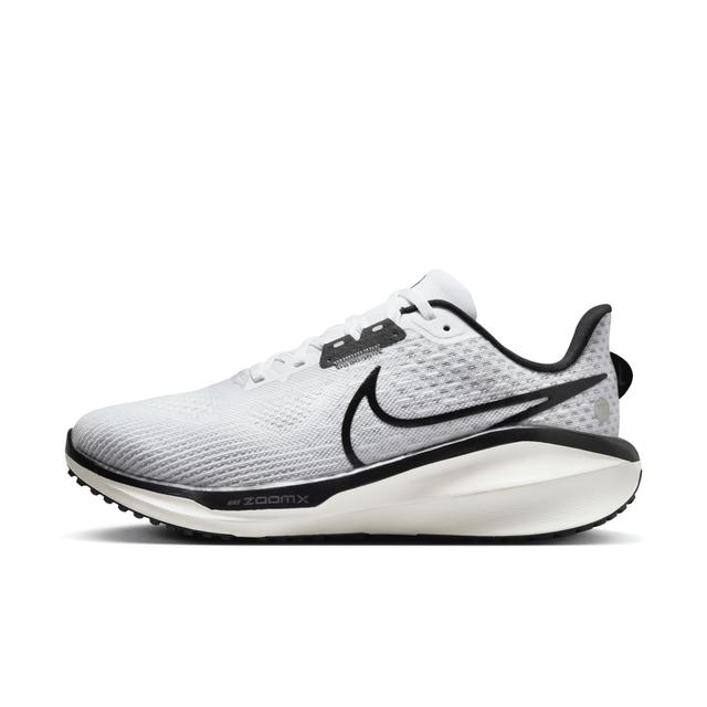 Nike Women's Vomero 17 Road Running Shoes (Extra Wide) Product Image