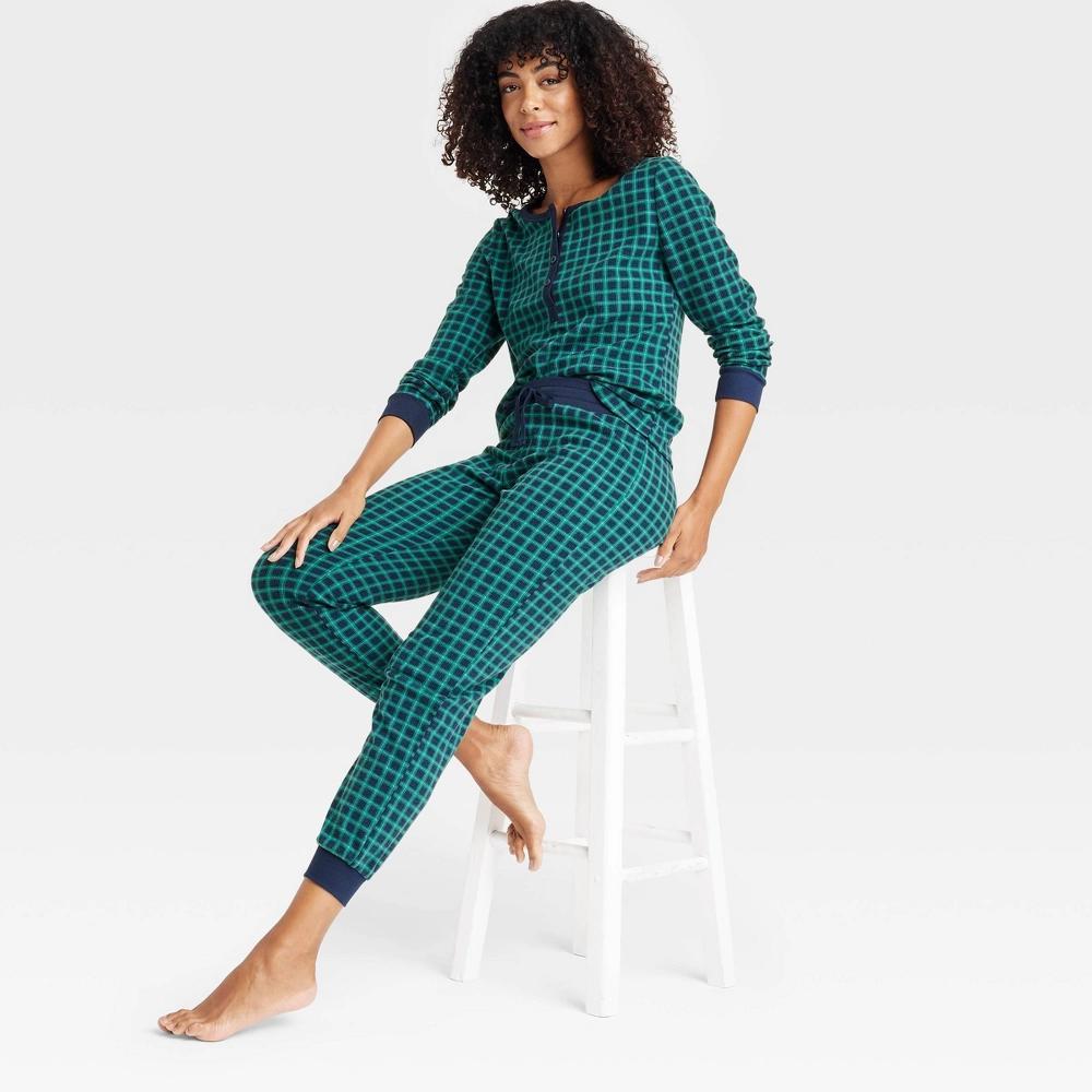 Women's Thermal Long Sleeve Henley Top and Jogger Pants Pajama Set - Auden™ Green/Check XL Product Image